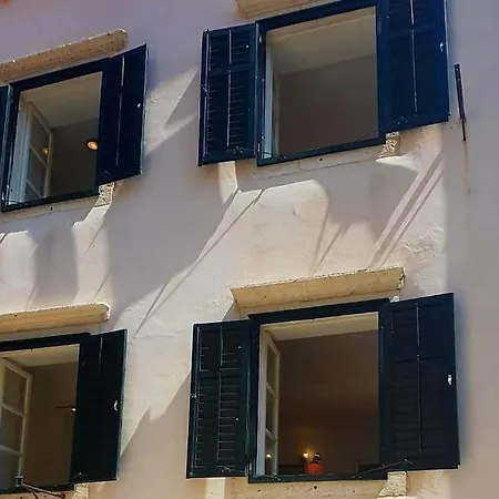Palace La Strada Apartamento *